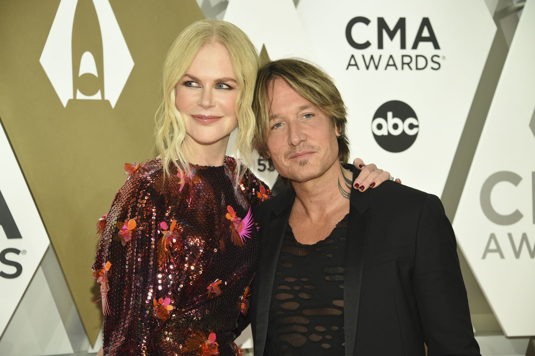 53rd Annual CMA Awards - Arrivals